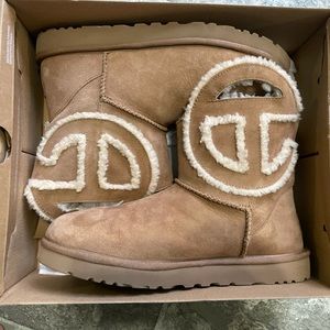 Ugg x Telfar sz 9